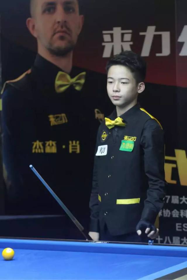 用轻量活动
